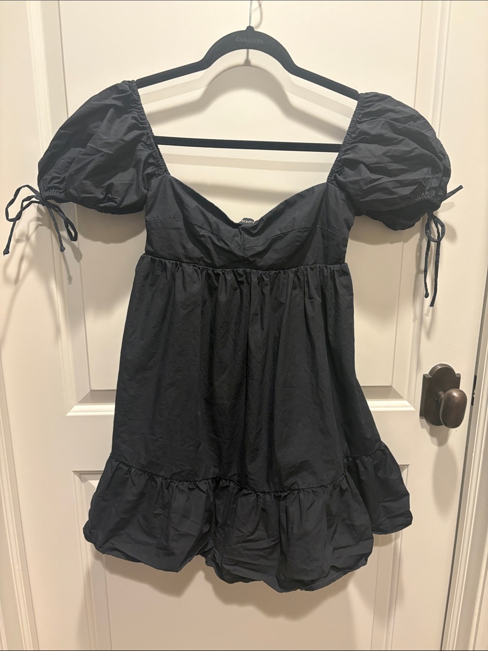 Olivaceous Black Puff Sleeve Babydoll Chemise